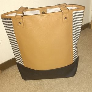 Thirty one colorblock purse